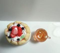 ミニチュアいちごのシャルロット風