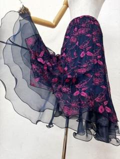 【花柄】新品 社交ダンス用裾オーガンジー 　ロングフレアスカート淡パープルｐ27 花柄ラメ】社交ダンス用裾オーガンジー ロングフレアスカート紺