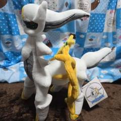 ポケモンセンター　アルセウス　ぬいぐるみ　2015　タグ付き　Arceus Amazon.co.jp: ポケモンセンターオリジナル ぬいぐるみ