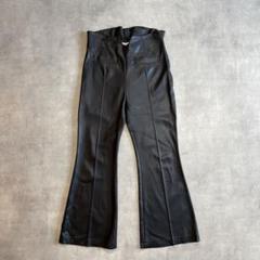 YOHEI OHNO - ハイウエストフェイクレザーフレアパンツのサムネイル