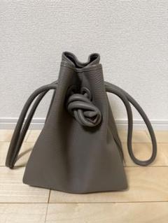 VASICネイビー レザー ハンドバッグ ノベルティ付き Limited Items 1 – VASIC ヴァジック日本公式サイト