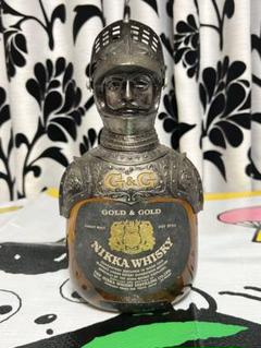 NIKKA WHISKY GOLD & GOLD ボトルカバー 空瓶 特級】NIKKA WHISKY GOLD & GOLD 騎士ボトルカバー - メルカリ