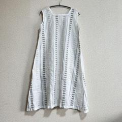 minaperhonen 刺繍ワンピース ホワイト ちょうちょ 38 - メルカリ