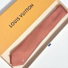【箱付未使用】LOUIS VUITTON ルイヴィトンクラヴァットプティダミエ 楽天市場】クラヴァット ダミエ ネクタイ プティ ルイヴィトンの通販