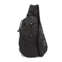 cp company ナイロン　ショルダーバッグ　ワンショルダー　テック　黒 NYLON B CROSSBODY PACK [BLACK] - WUNDER 大阪 セレクト