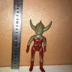 ブルマァク ミドルサイズ　ウルトラの父　記名有り　中古ソフビ ブルマァク ミドルサイズ ウルトラの父 記名有り 中古ソフビ