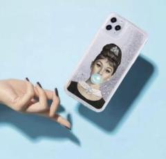オードリーヘップバーンiPhone11ケース