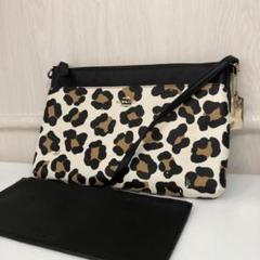 未使用　COACH コーチ　ショルダーバッグ　シグネチャー　サコッシュ COACH - 【良品】コーチ シグネチャー サコッシュ ショルダー