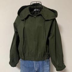 UNIQLO JW ANDERSON ドルマンスリーブパーカ & フレアショーツ UNIQLO JW ANDERSON ドルマンスリーブパーカ & フレアショーツ