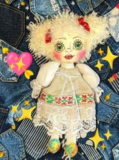 ♡美品♡新品★カーリーヘアー　可愛い女の子　布人形♡Мサイズ♡オススメ商品♡