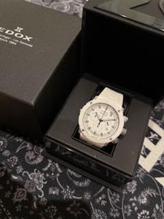 EDOX エドックス クロノオフショア1 クロノグラフ ホワイト 美品 箱付きのサムネイル