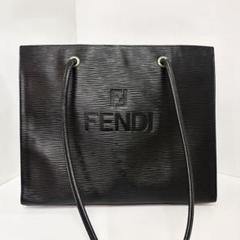 FENDI モンスターメモ帳 3冊セット FENDI（ノート/メモ帳/ふせん）のフリマアイテム一覧