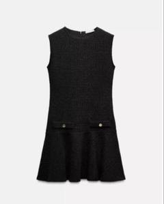 タグ付き新品★ZARAのプリーツ入りテクスチャー生地ワンピース★M★ブラック色 ZARA ザラ 新品タグ付き ミニ丈ゴデットワンピース 黒 S - メルカリ