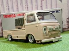 ★トミカリミテッド　日産　キャブオール改深リム、ローダウン