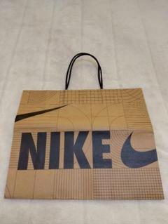 Sサイズ40枚NIKE ナイキ　紙袋　ショッピングバッグ　ショッパー新品 NIKE ナイキ ショップ袋 エコバッグ ショッパー S 1枚 - メルカリ