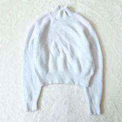 【M】ZARA♦︎ニット/セーター　ハイネック　ショート丈　無地　白　a452