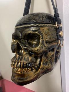 スカル型ショルダーバッグ 黒金　頭蓋骨　バック