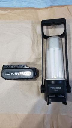 【送料込】パナソニック 工事用ランタンEZ3741（バッテリー・急速充電器付） Amazon.co.jp: Panasonic(パナソニック) 工事用充電ランタン