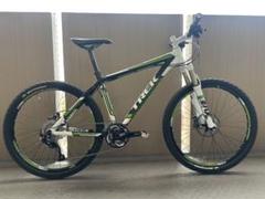 yotsuyaooneko。 トレック8000/ MTB/ 26インチ yotsuyaooneko様専用。 トレック8000/ MTB/ 26インチ - メルカリ