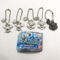 ONE PIECE カードゲーム メタルチャーム2｜ガシャポン