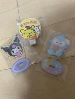 キャラクターアクリルスタンド4個セット