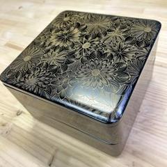 シ*ー様 輪島塗重箱　沈金　溜め塗り　未使用品　伝統工芸品　メルカリ便匿名配送 シ*ー様 輪島塗重箱 沈金 溜め塗り 未使用品 伝統工芸品
