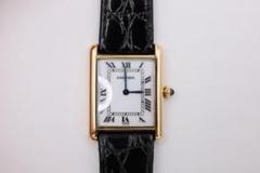 新品同様 カルティエ タンク ルイ カルティエLM 81720553 Paris