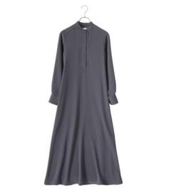 Graphpaper Satin Band Coller Dress