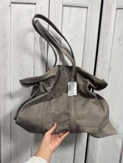 M.U.L. スクエアトートM ダークグレージュ シボ型押し 洗い加工 M.U.L. BIG TOTE グレージュ クロコダイル型押し 洗い加工