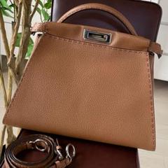 FENDI フェンディ ピーカブー セレリア ミディアム ブラウン