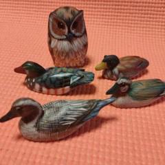 縁起物 天然木 カルガモ 鳥 木彫り置物 カモ 鴨 小鴨 水鳥 バード デコイ 縁起物 天然木 カルガモ 鳥 木彫り置物 カモ 鴨 小鴨 水鳥