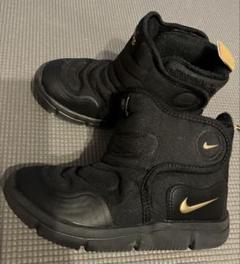 Nike ナイキキッズブーツ ブラック　　　　ゴールドスウォッシュ15cmのサムネイル