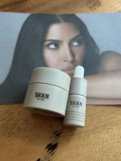 新品☆SKKN ヒアルロン酸セラム＆フェイスクリーム サンプル