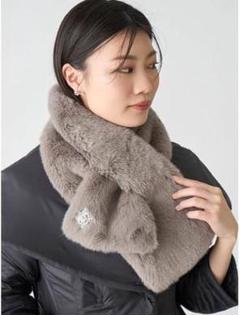 セルフォード　ビジューブローチ付きフェイクファーストール　2024 楽天市場】【即日出荷】(12%OFF) CELFORD セルフォード ビジュー