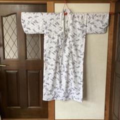 綿100%ねまき白地 葉柄 寝巻き