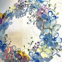 ワイヤークラフト　ワイヤーアート　水色小花とビオラのお花いっぱいホワイトリース