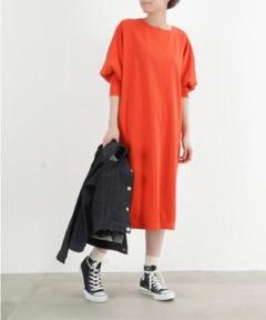 AVIE×LC/LLL　ミニ裏毛ドルマンワンピース　赤　ルカレディラックルカのサムネイル