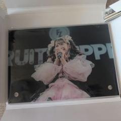 松本かれん アクリルパネル 直筆サイン入り - メルカリ