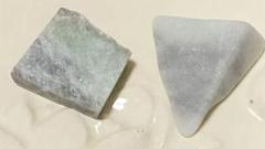 コレクション、創作素材に！⭐︎糸魚川翡翠　良質小片2個セット