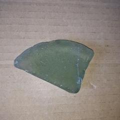 緑色 シーグラス 不規則な形(91番)