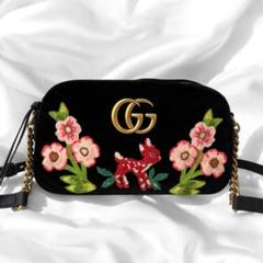 美品 グッチ GGマーモント カメラバッグ バンビ ショルダーバッグ ブラック