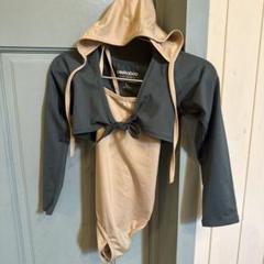 peekaboo 帽子付きワンピース水着 L