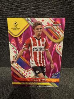 2024/25 topps finest ucc Tygo Land