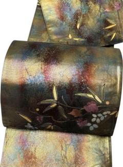 A18 美品　袋帯 美名品 草花 箔 金銀彩 金色 お正絹 A18 美品 袋帯 美名品 草花 箔 金銀彩 金色 お正絹 - メルカリ