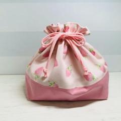 お弁当袋　大きいいちご　ハンドメイド　巾着袋　【529】