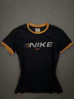 2025年最新】newJeans tシャツ nikeの人気アイテム - メルカリ