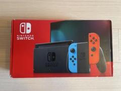 【美品】Nintendo Switch 本体 青/赤のサムネイル