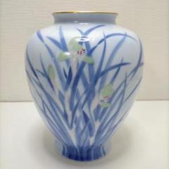 青い鳥デザインの陶器製花瓶　官窯深川製　染付果実雀鳥文花瓶　古美術　日本陶磁器 青い鳥デザインの陶器製花瓶 官窯深川製 染付果実雀鳥