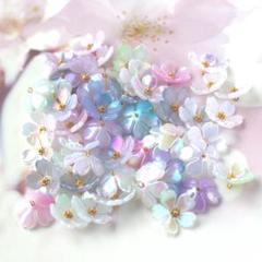 ❁かわいい♪アクリルパーツフラワー50個❁ハンドメイドアクセサリーパーツのサムネイル