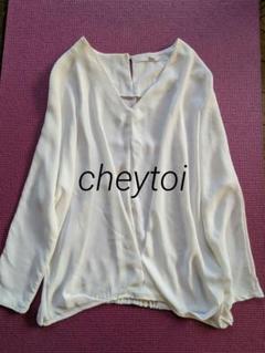 美品＊cheytoi シェトワ　ドルマンシフォンブラウス　ホワイトのサムネイル